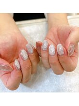 フチュール(futur)/ぎらぎらフラッシュマグ！