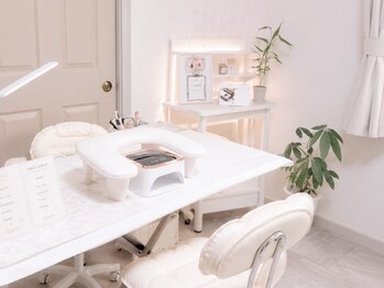 GRACE NAIL【7/1 NEW OPEN(予定)】の写真/オーナー自身も子育て中！お子様も一緒に同伴OK◎周りを気にせずゆったり施術を受けられます！