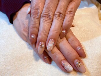 スパフーラ(Spa HULA)/フレンチネイル