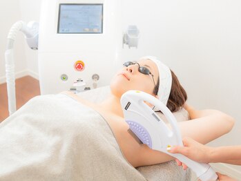 オアシスラグーン(OASIS LAGOON)/毛質や肌質に応じた機器を選択