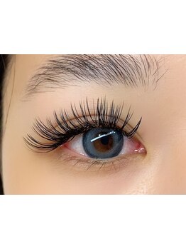 ボリュームのある目元にしたい