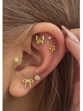 エーダブトーキョー 群馬店(Awww! tokyo)/耳つぼジュエリー両耳16粒