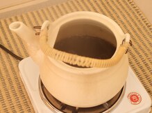 アナイス(Anais)の雰囲気(よもぎとハーブは土瓶で蒸します)