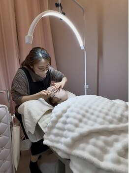 アンフィーロ(un Filo)の写真/【プチプラ×高技術】通い続けやすさを追求◎値段も技術も妥協したくない方に◎学生さんも歓迎！