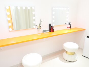 イタ 岡崎店(ita)/【 化粧直し 】