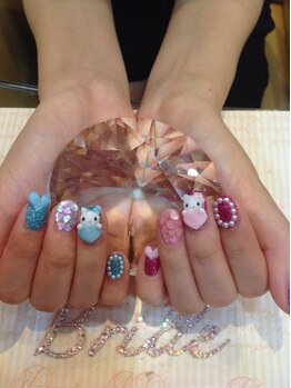 キティちゃんネイル Pg エスフィーネイルサロン ブリーユ Esfy Nailsalon Brille のフォトギャラリー ホットペッパービューティー
