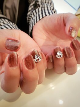 スウィートカラーズ/ビジューネイル