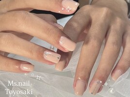 エレガントシルキーネイル*。