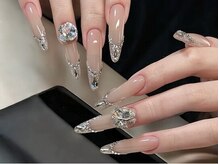 ビジューネイル(bijou nail)