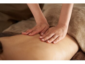 やわらぎふくろう/アロマリンパマッサージ