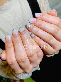 ホワイトグラデ＆リングネイル