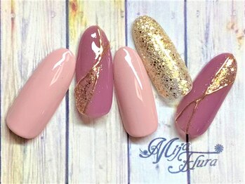 ホームネイルサロン 戸田 ミハ フルーラ(Home Nail Salon Mija Flura)の写真/お得な期間限定新人応援クーポン♪ご新規様付替えオフ無料!優しいオフプレパ♪パラジェル◎定額700種