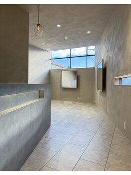 Re:ry eye&hair（eyelash）の写真/周りを気にせずくつろげる、ゆったりプライベート空間。日常を忘れて心からリラックスできる贅沢な時間を。