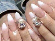 リッチネイル(Rich Nail)/ロングホワイトグラデーション