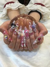 エスフィーネイルサロン ブリーユ(Esfy nailsalon Brille)/ゴテゴテネイル