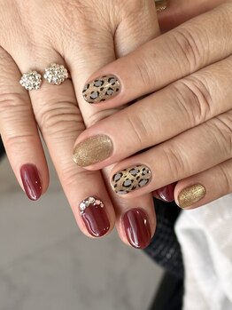 leopard&bordeaux