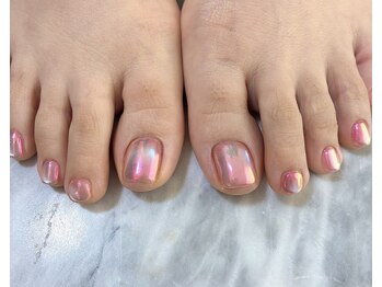 ラナムーン プティ(Lanamoon petit)の写真/【ネイル初心者さん大歓迎】丁寧なカウンセリングで不安解消◎自爪に優しい長持ちジェルをご提案！