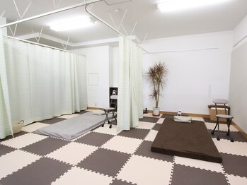 足人 伊奈店/足圧整体　施術スペース