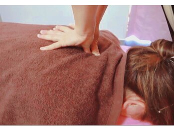 優楽リラクゼーションサロン/首肩集中！指圧整体☆