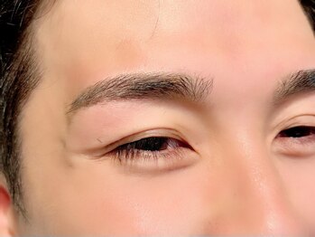 ソレスフィー(soresfy)の写真/【メンズ歓迎!】黄金比アイブロウスタイリングで一気に垢抜け♪理想の眉毛で脱・眉毛迷子お任せください!