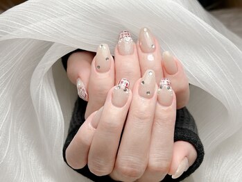 ミキネイルサロン(MiKi Nail Salon)/チェック柄ネイル 6980円