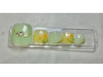 リルモ(RELUMO)/4月定額ネイル