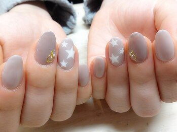 アミュリー ネイル アトリエ(Amury nail atelier)/おまかせシンプルネイルコース♪
