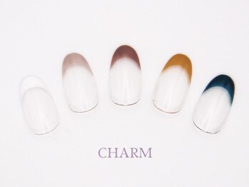 チャーム(CHARM)の写真/カウンセリング重視の丁寧な施術★ネイルもアイも理想の仕上がりに！落ち着いた空間で大人女性からの支持◎