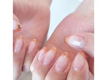 フレイムス アイラッシュ アンド ネイル(FRAMES)/ラメフレンチ