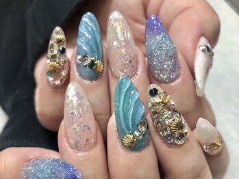 リッチネイル(Rich Nail)/派手夏ネイル