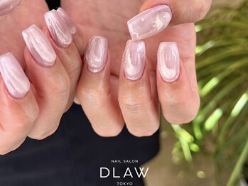 ドロウトーキョー(DLAW tokyo)/ニュアンスネイル