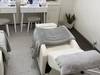 アイズ ビューティケア(eyes. beauty care)