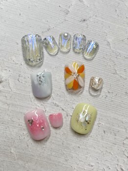 ティアラ(TIARA)の写真/【定額アート×フワフワかかと☆】長崎でも稀少なセットコース！足裏全体の角質除去もできて魅せる足元に♪