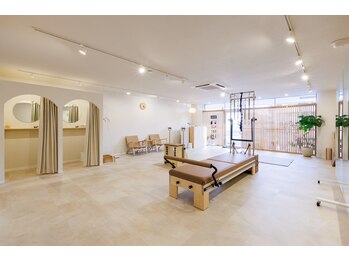 デップ 松山 鷹子スタジオ店(DEP)