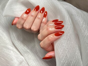 ビーガーデン(B.GARDEN)の写真/ワンカラーで叶える、ちゅるんと美しい指先。メンズネイルにもおすすめ！