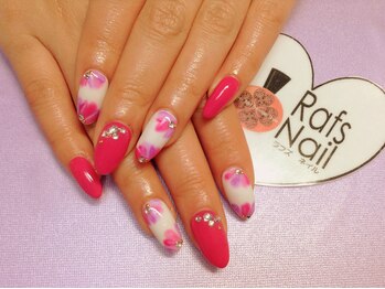 ラフズネイル(Rafs Nail)/ネイル☆お花デザイン人気です