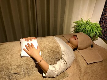 チャイムー(caymuu)/お腹を温めながらタイ古式で脱力