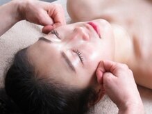 パル コルギサロン(Pal. Korugi salon)