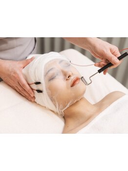 ホウレイ線・たるみ改善！予防ケア