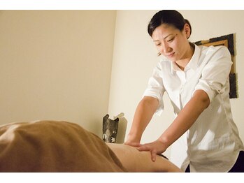 イヤシスプラス ショッピングシティ ベル店/アロマトリートメント/美肌効果