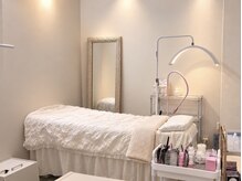 RinRin Nail & Eye 西八王子 【リンリンネイル & アイ】の雰囲気（全施術LED♪ナチュラルから華やかまで理想の目元を実現）