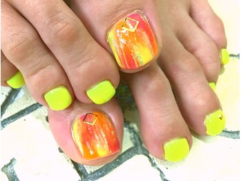 ネイルサロン ティディ(TIDY)/ストライプタイダイ×イエロー