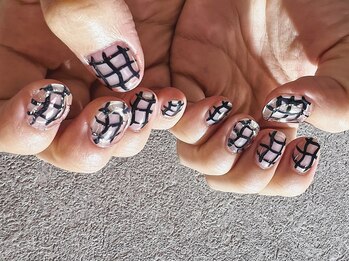 シー(Shhh...)/うねうねネイビーチェック