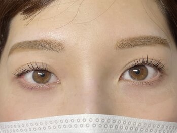 コム 草加マルイ店(com by neolive)/パリジェンヌ×美眉スタイリング