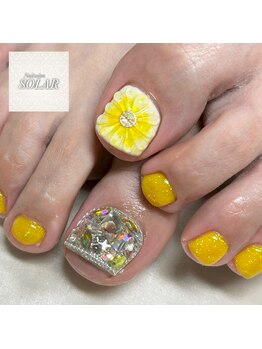 ソラール(SOLAR)/ぷっくりお花ネイル