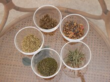 アナイス(Anais)の雰囲気(温活/巡り/リラックス作用のハーブ)