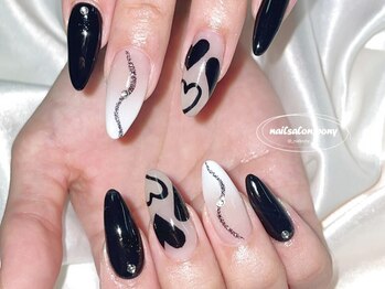 ポニー(PONY)の写真/薬院駅徒歩3分のprivateSALON◆スカルプや豊富なnailが人気です!女性らしいスラッとした上品な指先に♪