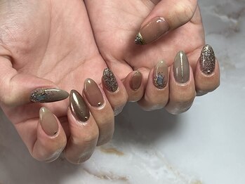 ブラウンネイル