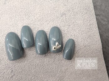 武蔵小杉ネイルサロン ケイ プラス(K.PLUS)/持ちが良い定額ネイル¥5000