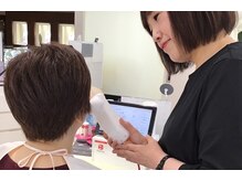 レジェの雰囲気（お肌に関して気になることがあれば、肌チェックにお越しください）